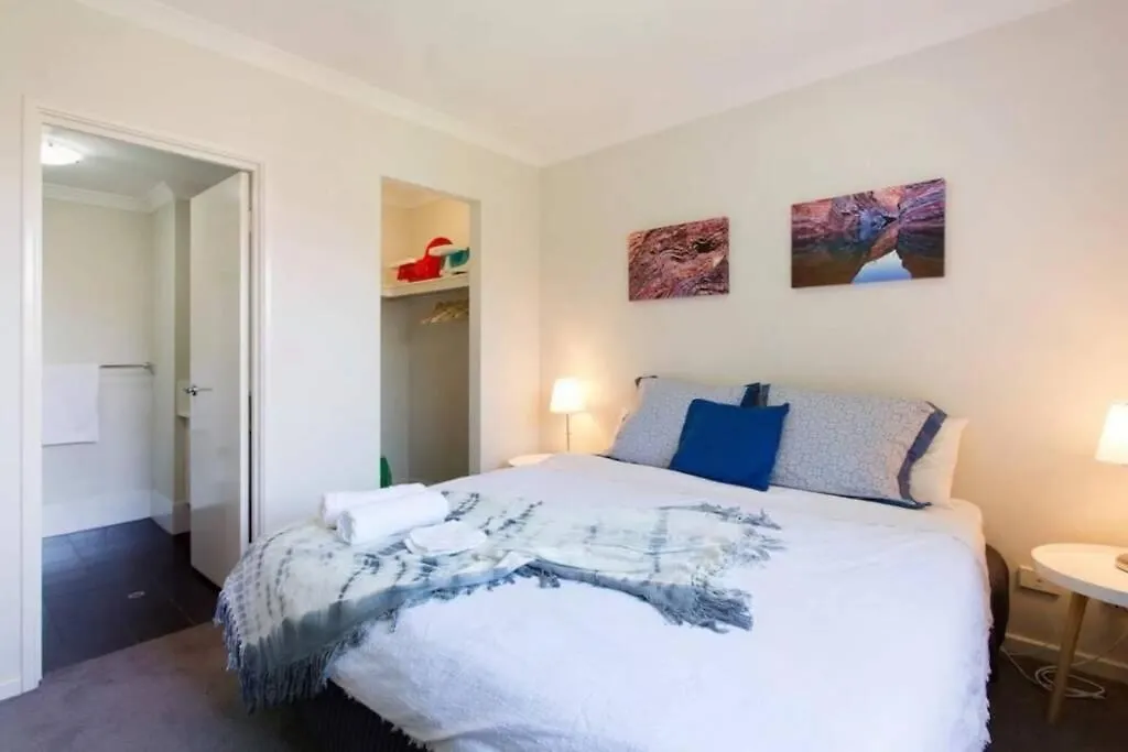 Convenient Airport Sunny Garden Wifi Netflix Wine Lejlighed Perth